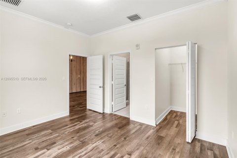 Apartment in Doral, Florida 3 bedrooms, 114.83 sq.m. № 2392102 - photo 10