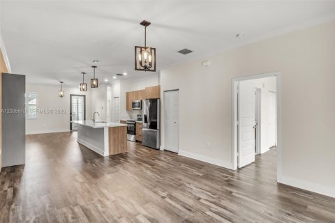 Apartment in Doral, Florida 3 bedrooms, 114.83 sq.m. № 2392102 - photo 5