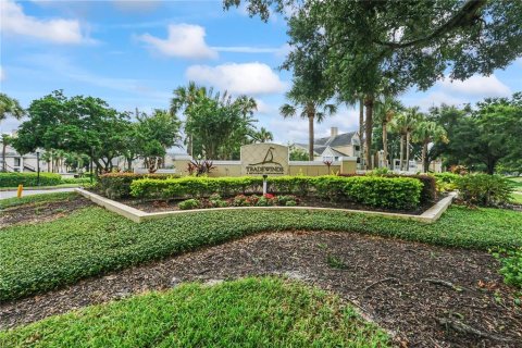 Condo in Orlando, Florida, 2 bedrooms  № 1831241 - photo 2