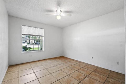 Condo in Orlando, Florida, 2 bedrooms  № 1831241 - photo 21