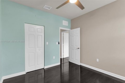 Casa en venta en Homestead, Florida, 4 dormitorios, 239.04 m2 № 2032320 - foto 14