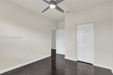 Casa en venta en Homestead, Florida, 4 dormitorios, 239.04 m2 № 2032320 - foto 24