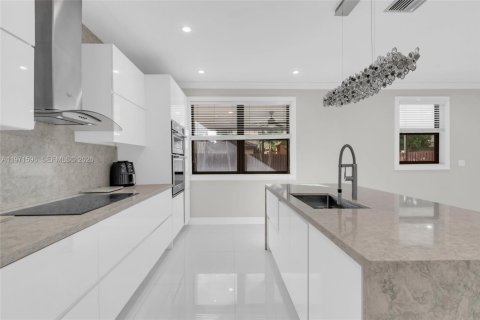 Casa en venta en Homestead, Florida, 4 dormitorios, 239.04 m2 № 2032320 - foto 8