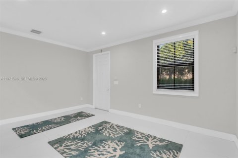 Casa en venta en Homestead, Florida, 4 dormitorios, 239.04 m2 № 2032320 - foto 4