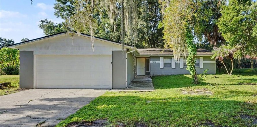 Villa ou maison à Lakeland, Floride 3 chambres, 146.69 m2 № 2339649