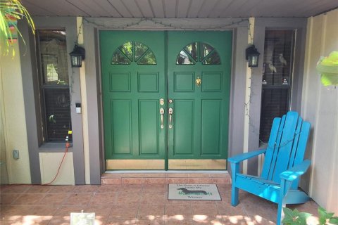 House in Tavares, Florida 3 bedrooms, 232.26 sq.m. № 1808947 - photo 1