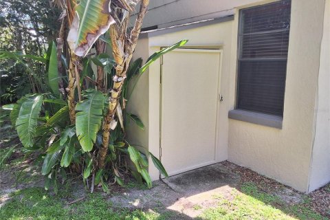 House in Tavares, Florida 3 bedrooms, 232.26 sq.m. № 1808947 - photo 14