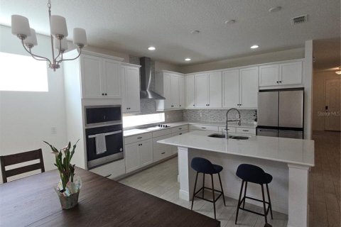 House in Orlando, Florida 3 bedrooms, 202.16 sq.m. № 1680391 - photo 14