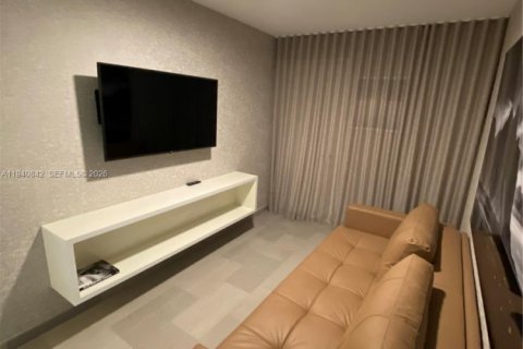 Condominio en alquiler en Miami, Florida, 2 dormitorios, 128.48 m2 № 1998022 - foto 18