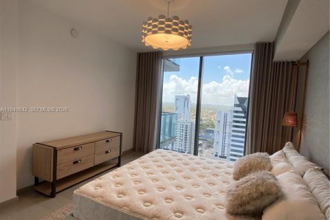 Condominio en alquiler en Miami, Florida, 2 dormitorios, 128.48 m2 № 1998022 - foto 28