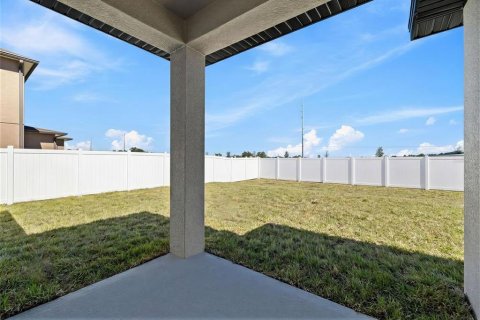 Villa ou maison à vendre à Poinciana, Floride: 4 chambres, 149.39 m2 № 2413717 - photo 30