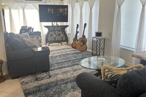 Casa en venta en Punta Gorda, Florida, 2 dormitorios, 175.68 m2 № 1326608 - foto 19