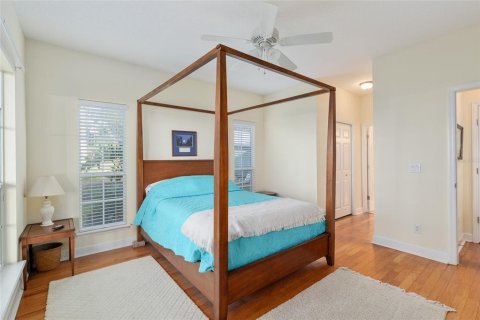 House in Melrose, Florida 4 bedrooms, 284.1 sq.m. № 1806737 - photo 27