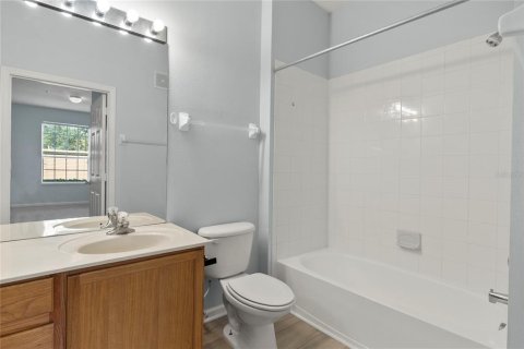 Condo in Orlando, Florida, 3 bedrooms  № 1912416 - photo 14