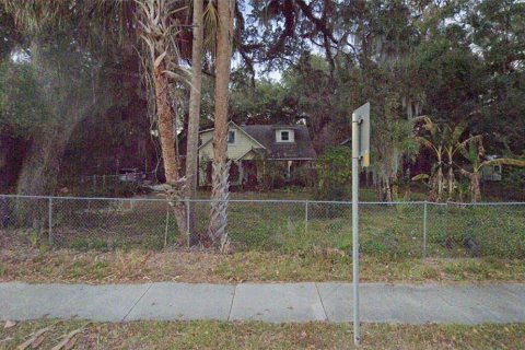 Commercial property in Gainesville, Florida 241.27 sq.m. № 1717231 - photo 1