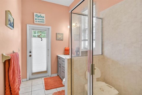 Casa en venta en Wesley Chapel, Florida, 4 dormitorios, 301.37 m2 № 1911796 - foto 24