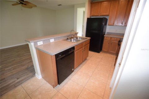 Townhouse in Orlando, Florida 3 bedrooms, 140.1 sq.m. № 2203308 - photo 13