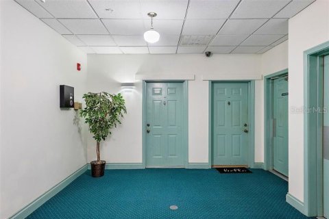 Copropriété à vendre à Saint Petersburg, Floride: 1 chambre, 59.92 m2 № 1773625 - photo 2