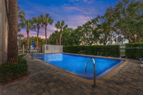 Copropriété à vendre à Saint Petersburg, Floride: 1 chambre, 59.92 m2 № 1773625 - photo 6