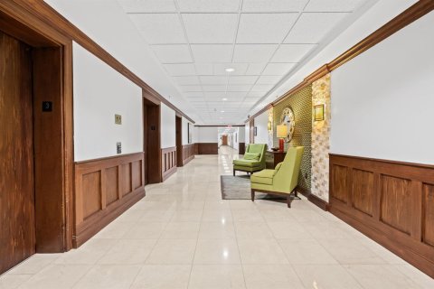Commercial property in Fort Lauderdale, Florida № 2288646 - photo 15