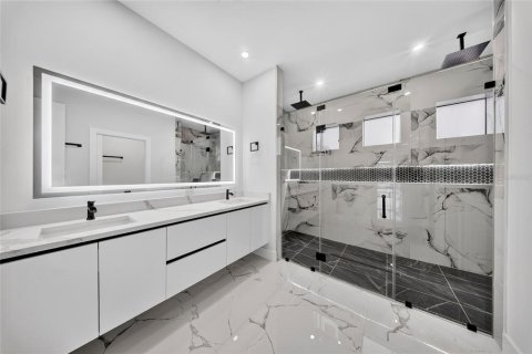 Casa en venta en Punta Gorda, Florida, 4 dormitorios, 189.61 m2 № 2383998 - foto 11