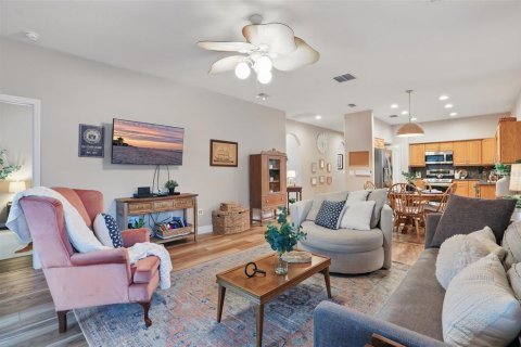 House in Winter Garden, Florida 4 bedrooms, 201.78 sq.m. № 1771405 - photo 12