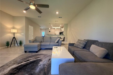 Touwnhouse à louer à Orlando, Floride: 3 chambres, 174.75 m2 № 2428719 - photo 11