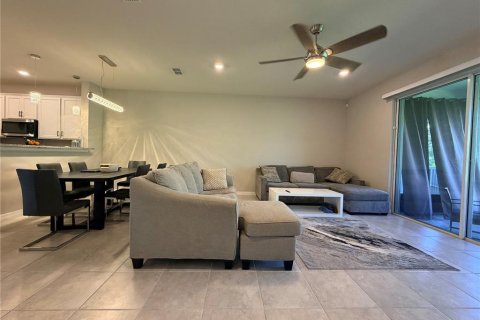 Touwnhouse à louer à Orlando, Floride: 3 chambres, 174.75 m2 № 2428719 - photo 12