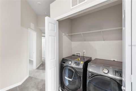 Touwnhouse à louer à Orlando, Floride: 3 chambres, 174.75 m2 № 2428719 - photo 18