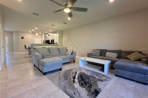 Touwnhouse à louer à Orlando, Floride: 3 chambres, 174.75 m2 № 2428719 - photo 10