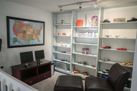 Townhouse in Clearwater, Florida 3 bedrooms, 136.01 sq.m. № 2117982 - photo 18