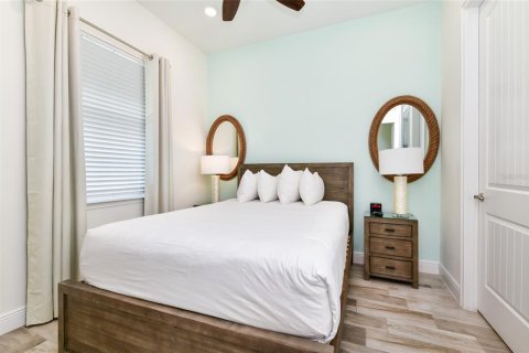 Casa en venta en Kissimmee, Florida, 5 dormitorios, 177.26 m2 № 1512245 - foto 23