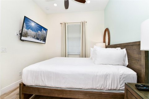 Casa en venta en Kissimmee, Florida, 5 dormitorios, 177.26 m2 № 1512245 - foto 24