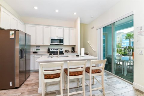 Casa en venta en Kissimmee, Florida, 5 dormitorios, 177.26 m2 № 1512245 - foto 14