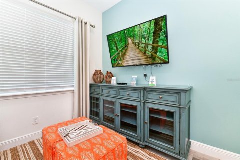 Casa en venta en Kissimmee, Florida, 5 dormitorios, 177.26 m2 № 1512245 - foto 6