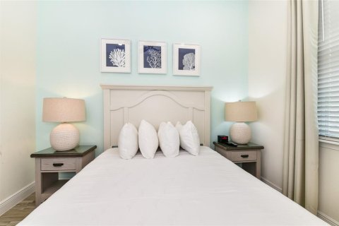 Casa en venta en Kissimmee, Florida, 5 dormitorios, 177.26 m2 № 1512245 - foto 19