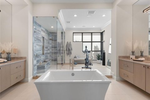 Villa ou maison à vendre à Sarasota, Floride: 4 chambres, 351.36 m2 № 1564733 - photo 9