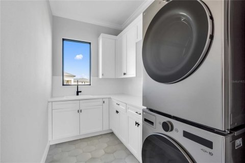 Casa en venta en Sarasota, Florida, 4 dormitorios, 351.36 m2 № 1564733 - foto 30