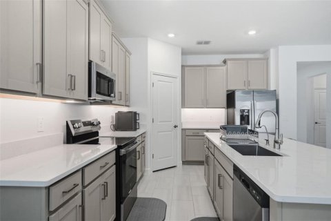 Купить виллу или дом в Сан-Антонио, Флорида 4 комнаты, 182.83м2, № 2237527 - фото 14