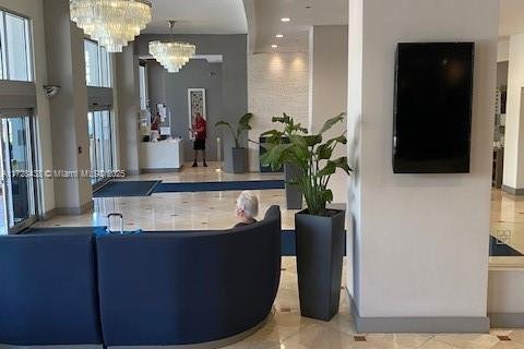 Condo in Miami Beach, Florida № 1959340 - photo 22