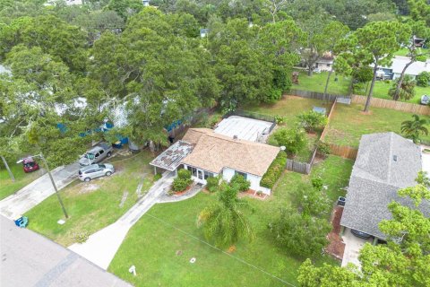 Villa ou maison à vendre à Clearwater, Floride: 3 chambres, 115.11 m2 № 1904024 - photo 3
