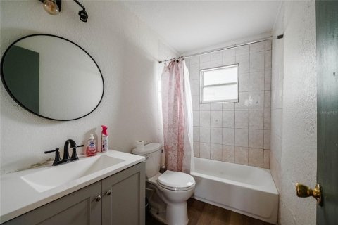 Casa en venta en Frostproof, Florida, 2 dormitorios, 71.35 m2 № 2229680 - foto 18
