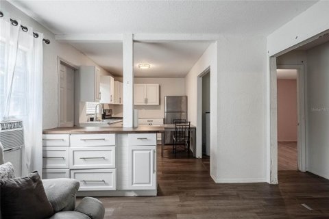 Casa en venta en Frostproof, Florida, 2 dormitorios, 71.35 m2 № 2229680 - foto 12