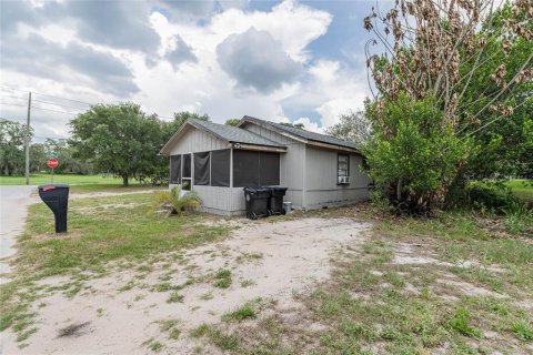 Casa en venta en Frostproof, Florida, 2 dormitorios, 71.35 m2 № 2229680 - foto 3