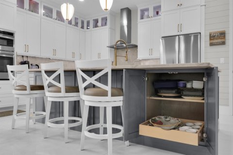 House in Port St. Lucie, Florida 3 bedrooms, 259.29 sq.m. № 2361686 - photo 13