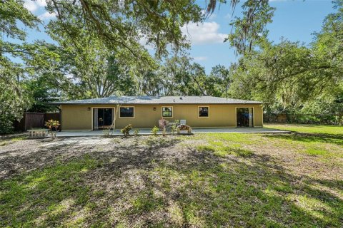 House in Sarasota, Florida 3 bedrooms, 135.73 sq.m. № 2220261 - photo 29