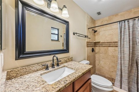 House in Sarasota, Florida 3 bedrooms, 135.73 sq.m. № 2220261 - photo 25