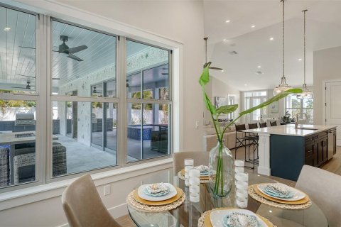 House in Bradenton, Florida 4 bedrooms, 228.63 sq.m. № 1795223 - photo 22