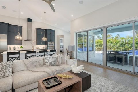 House in Bradenton, Florida 4 bedrooms, 228.63 sq.m. № 1795223 - photo 10