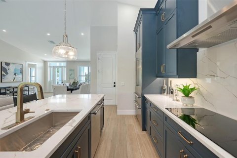 House in Bradenton, Florida 4 bedrooms, 228.63 sq.m. № 1795223 - photo 18